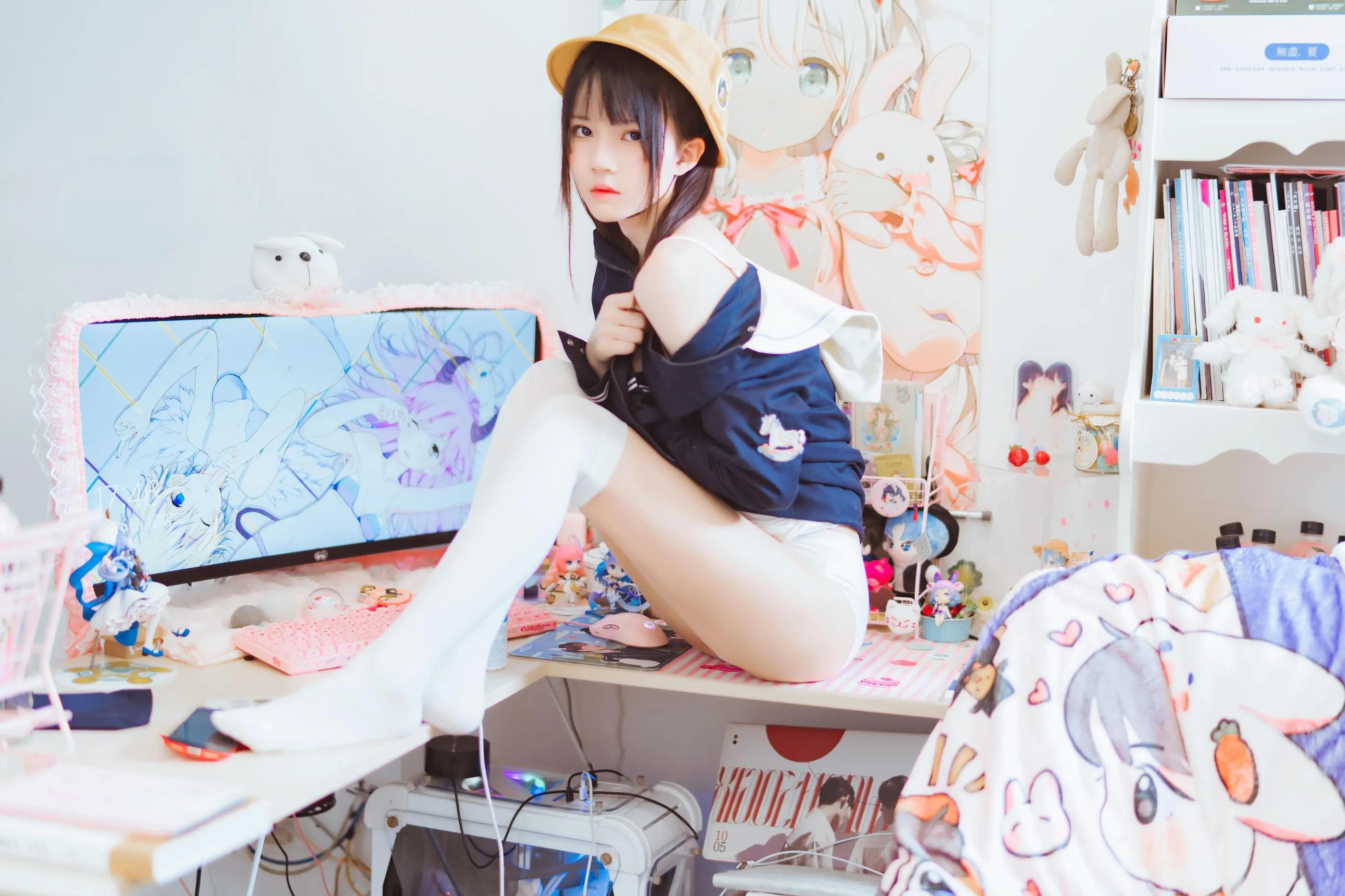 [艺图语] 2022.05.17 奶桃桃 桜桃喵 [33P]插图5